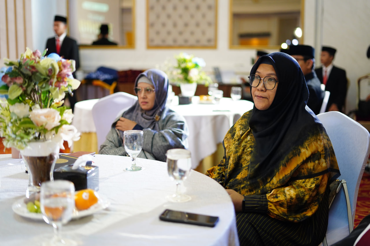 Wali santri menghadiri acara Haflut Takhrij