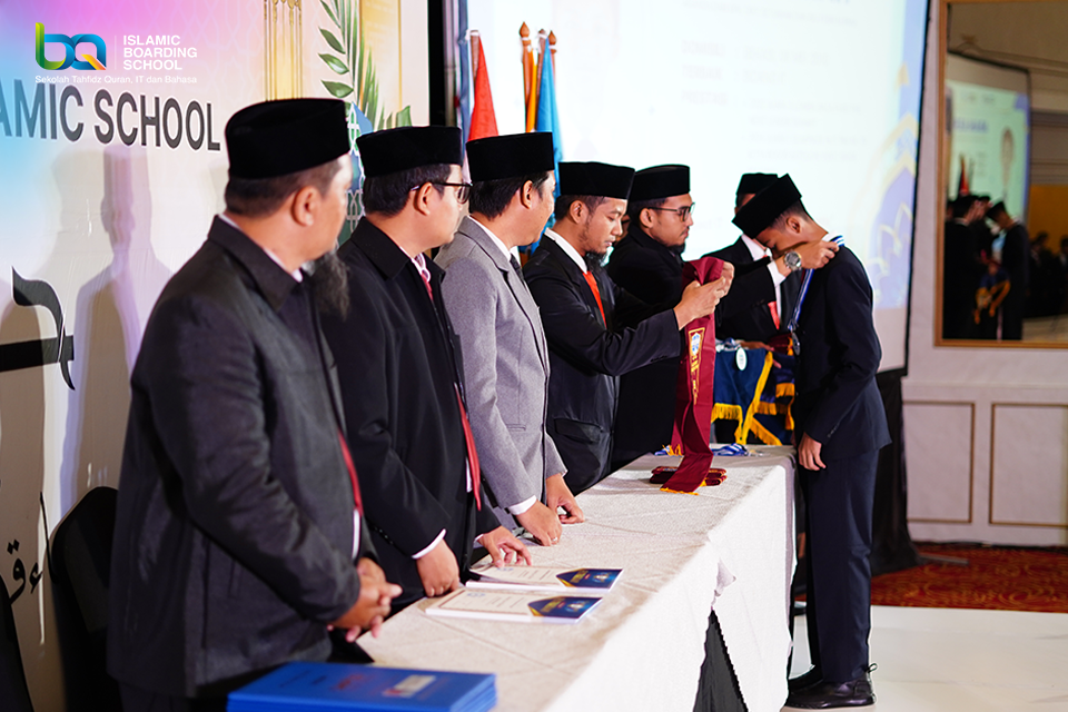 Haflut Takhrij SMP BQ Islamic Boarding School, Perayaan Santri Berprestasi Tahun 2025